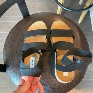 Steve Madden Sandal